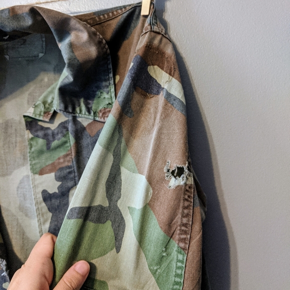 Genuine Military/Army Camo Jacket Distressed Small - Picture 4 of 8